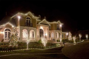 residential christmas decor